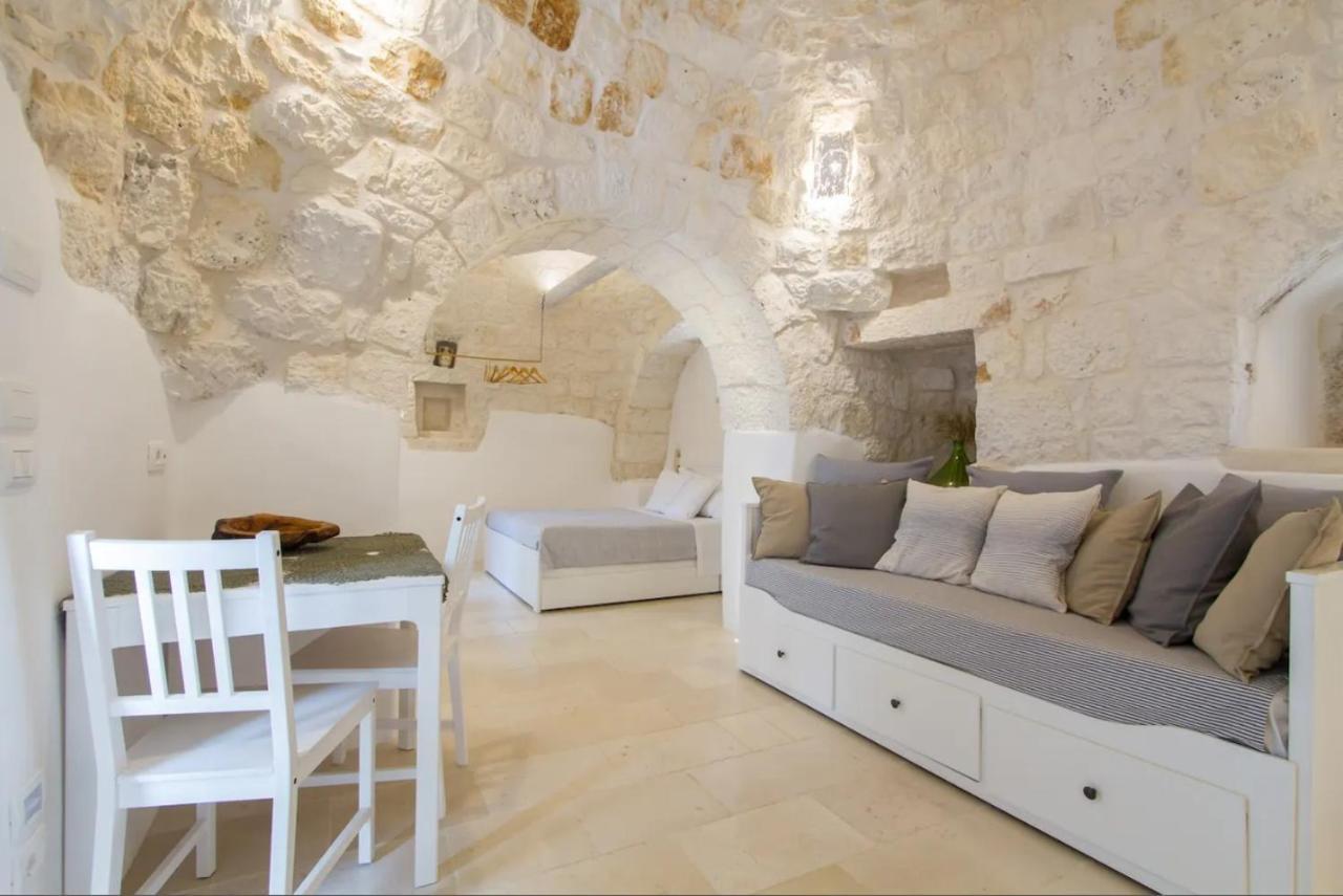 Masseria Trulli Sull'Aia Cisternino Exterior photo